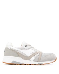 Chaussures de sport grises Diadora