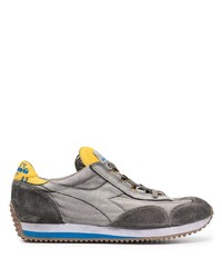 Chaussures de sport grises Diadora