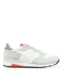 Chaussures de sport grises Diadora