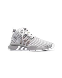 Chaussures de sport grises adidas