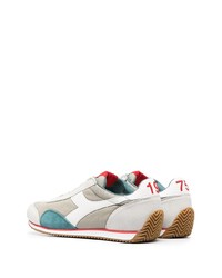 Chaussures de sport grises Diadora