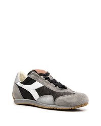 Chaussures de sport grises Diadora