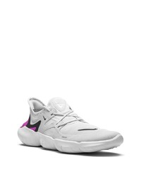 Chaussures de sport grises Nike