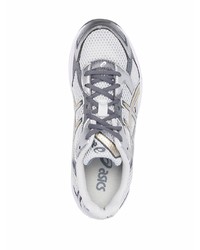 Chaussures de sport grises Asics