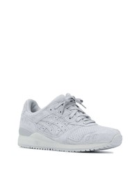 Chaussures de sport grises Asics