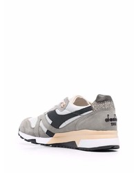 Chaussures de sport grises Diadora