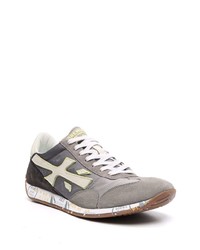 Chaussures de sport grises Premiata