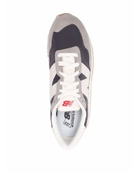 Chaussures de sport grises New Balance