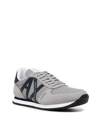 Chaussures de sport grises Armani Exchange