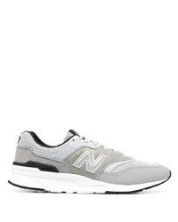 Chaussures de sport grises New Balance