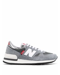 Chaussures de sport grises New Balance