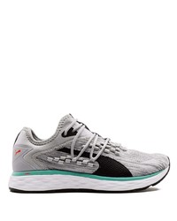 Chaussures de sport grises Puma