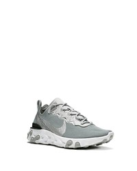 Chaussures de sport grises Nike