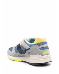 Chaussures de sport grises Saucony