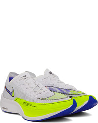 Chaussures de sport grises Nike