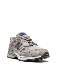 Chaussures de sport grises New Balance