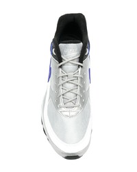 Chaussures de sport imprimées argentées Nike