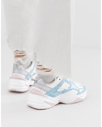 Chaussures de sport imprimées blanches Nike