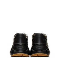 Chaussures de sport imprimées noires Gucci