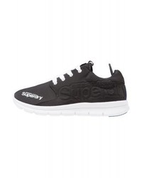 Chaussures de sport imprimées noires Superdry