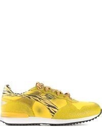 Chaussures de sport jaunes Diadora