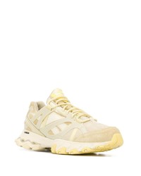 Chaussures de sport jaunes Reebok