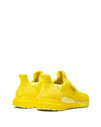 Chaussures de sport jaunes adidas