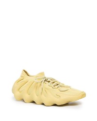 Chaussures de sport jaunes adidas YEEZY