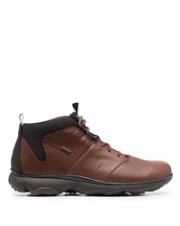 Chaussures de sport marron Geox