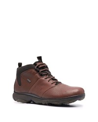 Chaussures de sport marron Geox