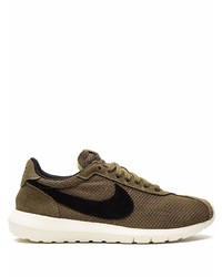 Chaussures de sport marron Nike