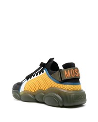 Chaussures de sport moutarde Moschino