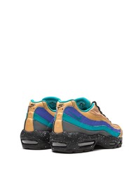 Chaussures de sport multicolores Nike