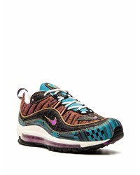 Chaussures de sport multicolores Nike