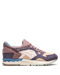 Chaussures de sport multicolores Asics