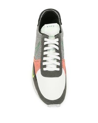 Chaussures de sport multicolores Nike