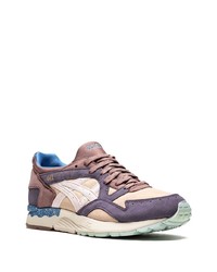 Chaussures de sport multicolores Asics