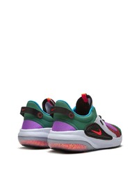 Chaussures de sport multicolores Nike