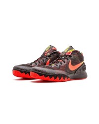 Chaussures de sport multicolores Nike