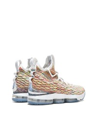 Chaussures de sport multicolores Nike