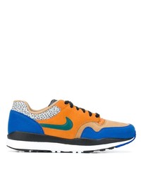 Chaussures de sport multicolores Nike