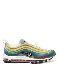 Chaussures de sport multicolores Nike