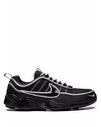 Chaussures de sport noir et argenté Nike