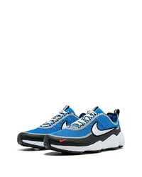 Chaussures de sport noir et bleu Nike