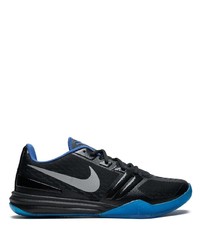 Chaussures de sport noir et bleu Nike 1