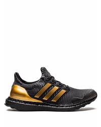 Chaussures de sport noir et doré adidas