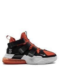 Chaussures de sport noir et orange Nike