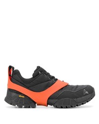Chaussures de sport noir et orange Roa