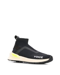 Chaussures de sport noires et blanches Vfts