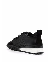 Chaussures de sport noires et blanches DSQUARED2